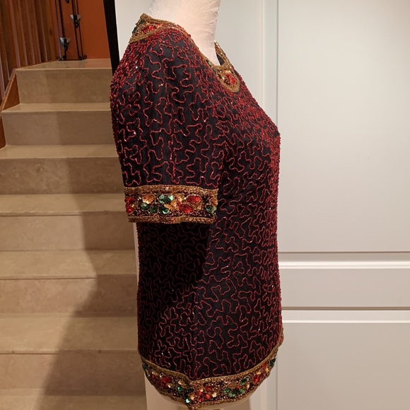 PAPÉLL BOUTIQUE. Evening. Jewel toned top w/details on neckline,collar &… - Picture 5 of 12